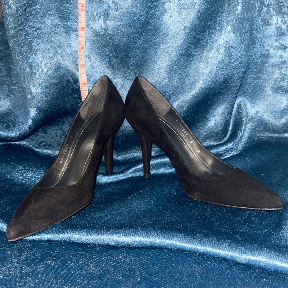 Stuart Weitzman Black Suede Heels